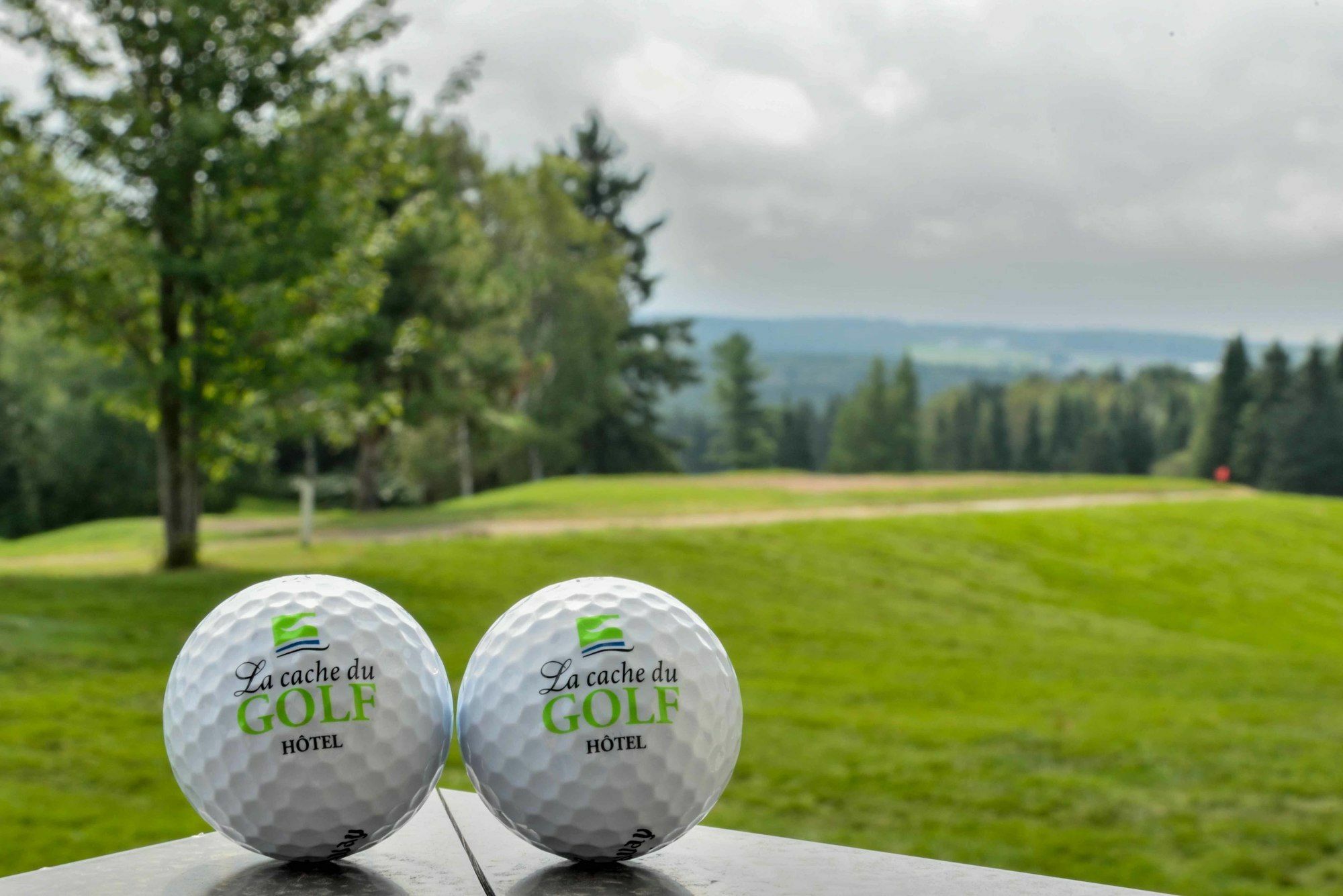 La Cache Du Golf Hotel Beauceville Exterior photo